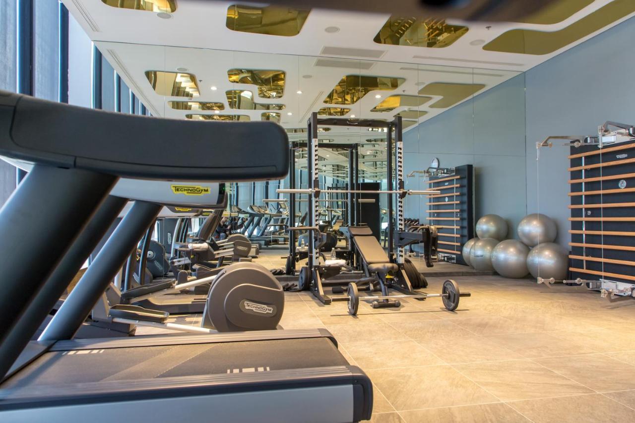Swissotel SJJ Esterno foto The gym at the 100 Queen's Gate